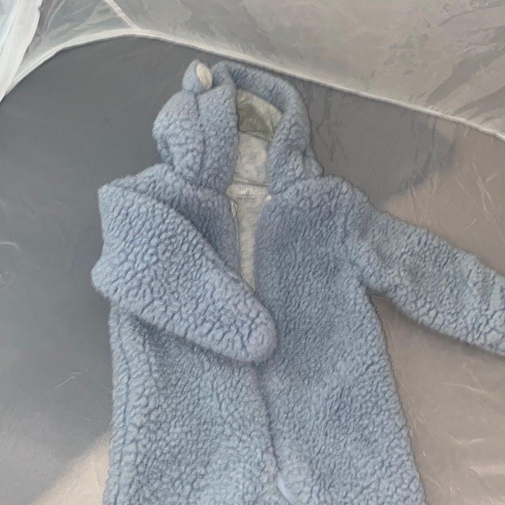 Sky blue Snow suit